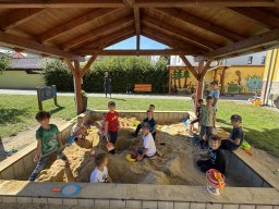 Září ve školní družině